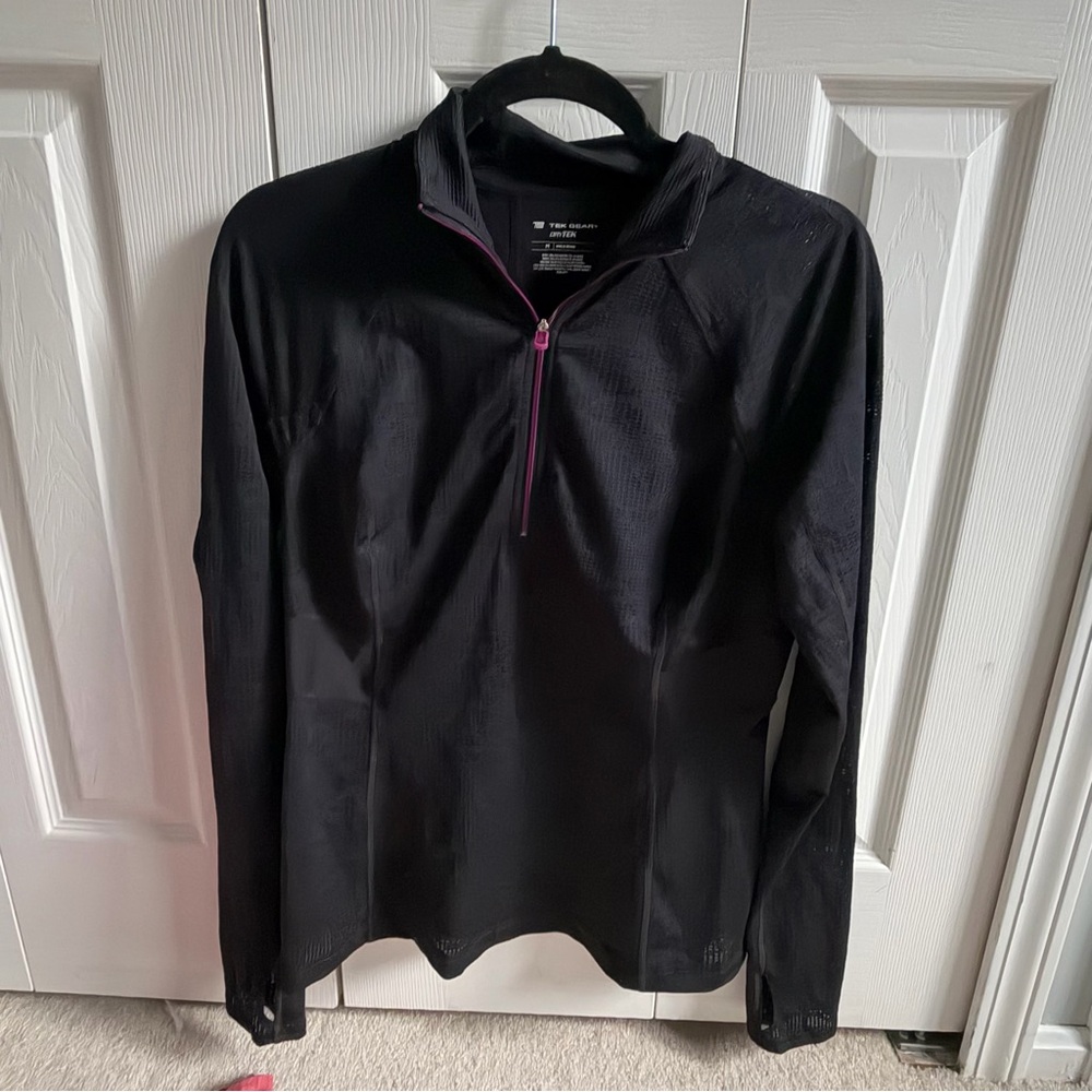 tek gear Black Athletic Half Zip Top with Purple zipper